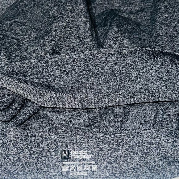 Gray Two-Piece Athletic Set - Picture 3 of 6